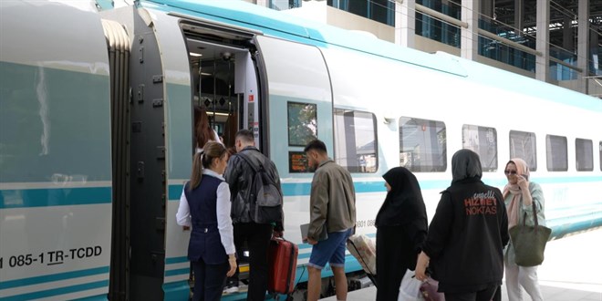 İstanbul-Sivas YHT Hattı'nı 1 ayda 55 bin yolcu kullandı: Doluluk oranı yüzde 90
