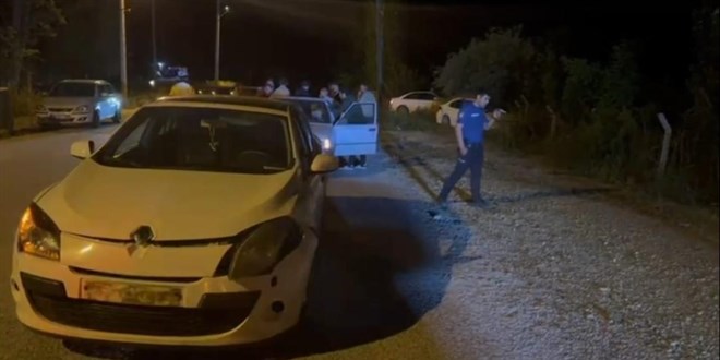 Çorum'da iki otomobil çarpıştı: 7 yaralı