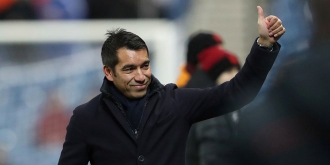 Beşiktaş'ın yeni teknik direktörü Van Bronckhorst İstanbul'da