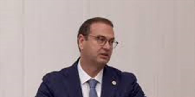 İYİ Parti'li Uz kesin ihraç talebiyle disiplin kuruluna sevk edildi