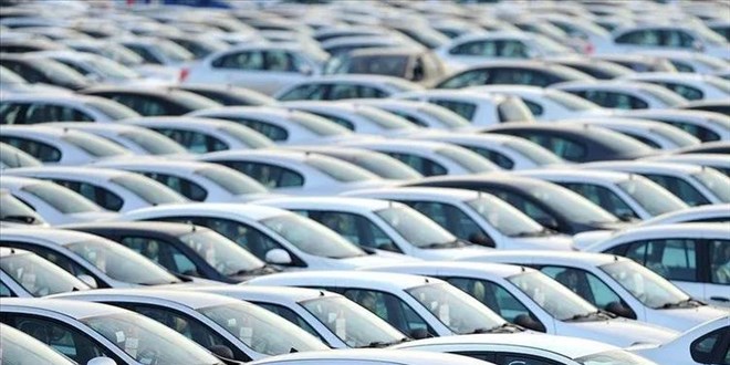 İkinci el araçta sert düşüş! Fiyatlar bir yılda %30 düştü