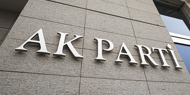 AK Parti'de 7 ilde il başkanları değişti