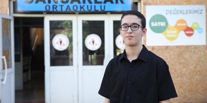 500 tam puan alan Muksit'in başarısının sırrı 'kitap okumak'