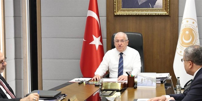 Bakan Güler'den Suriyeli sığınmacılarla ilgili tartışmalara açıklama