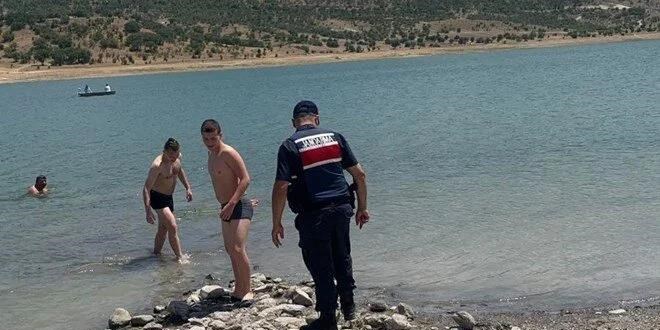 Ankara'da yüzme yasağı olan baraja giren 5 kişiye para cezası