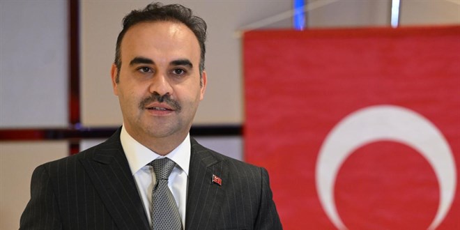Bakan Kacır'dan, 'TÜBİTAK Staj Programı' paylaşımı
