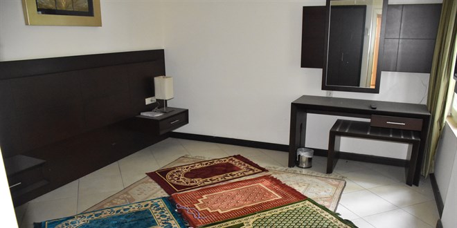 Marmaris'te darbecilerin saldırdığı otel odasındaki izler korunuyor