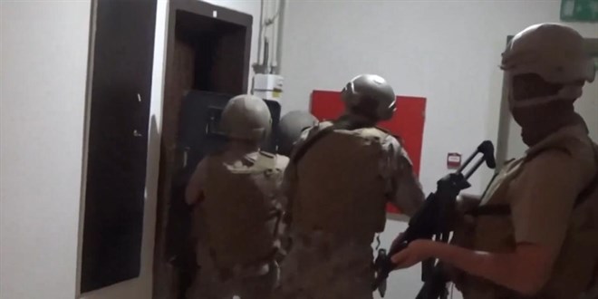 Silah kaçakçılarına 75 ilde operasyon