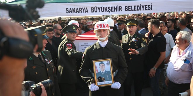 Şehit Astsubay Rıdvan Talay son yolculuğuna uğurlandı