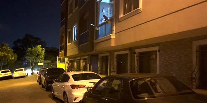Eski sevgilisini yeni sevgilisine öldürttü