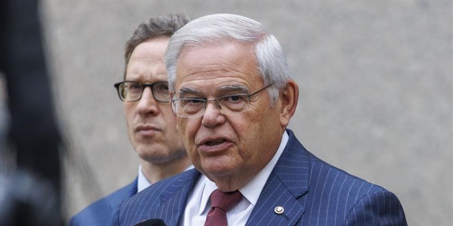 ABD'de rüşvetle suçlanan Senatör Menendez suçlu bulundu
