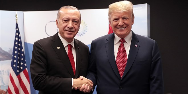 Erdoğan, ABD Başkan adayı Trump ile telefonda görüştü
