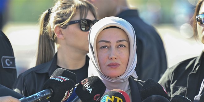 Ayşe Ateş'in avukatını duruşmadan çıkarmayan polislere suç duyurusu