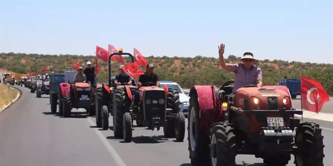 Antep fıstığı üreticilerinden 'düşük fiyat' eylemi