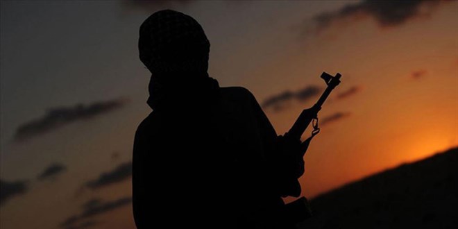 Irak'ın kuzeyindeki barınma alanlarından kaçan terörist teslim oldu