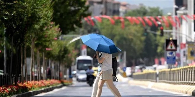 Meteoroloji'den sıcaklık ve sağanak uyarısı