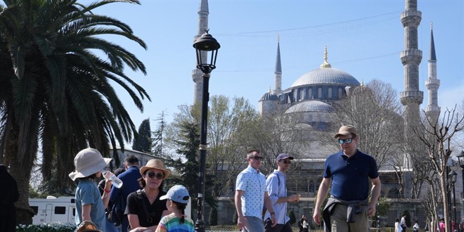 İstanbul 6 ayda 8,5 milyon turist ağırladı