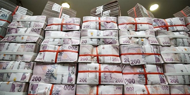 KKM'de çözülme hızlanırken yabancı para mevduatta sınırlı artış
