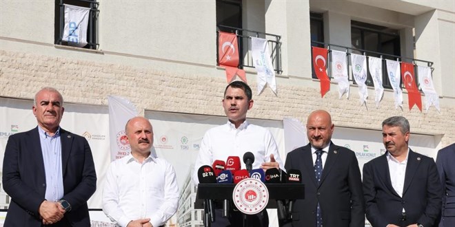 Bakan Kurum: Eylül'de teslim edilen konut sayısını 100 bine ulaştıracağız
