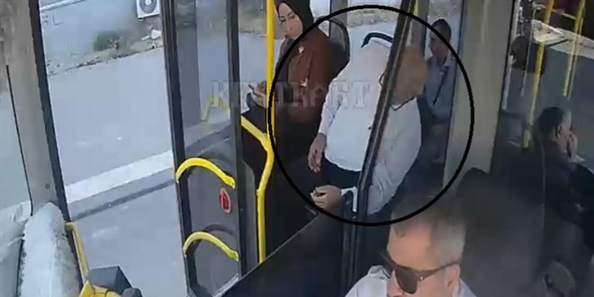 Otobüste kalp krizi geçirdi, şoför hastaneye yetiştirdi