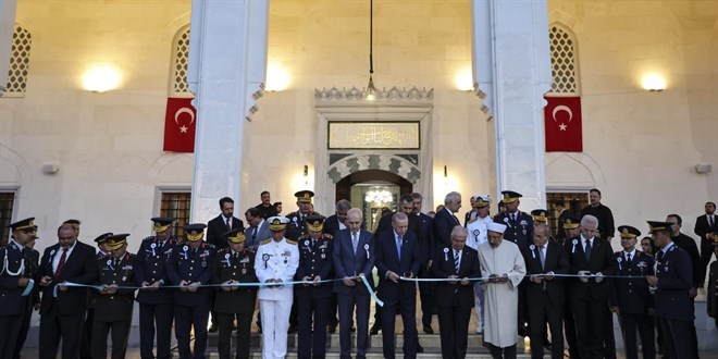 Erdoğan, Hava Harp Okulu Camii'nin açılışını yaptı