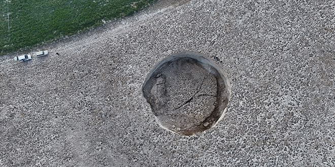 Konya'da 100 metre çapında yeni obruk oluştu
