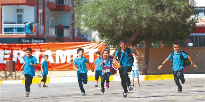 Okullar yeniliklerle açılıyor