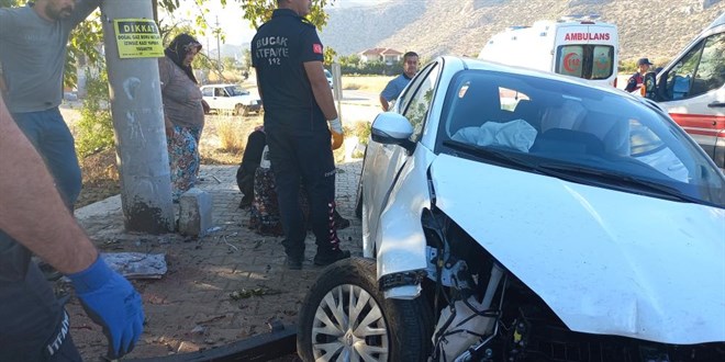 Burdur'da devrilen otomobildeki 1 kişi öldü, 3 kişi yaralandı