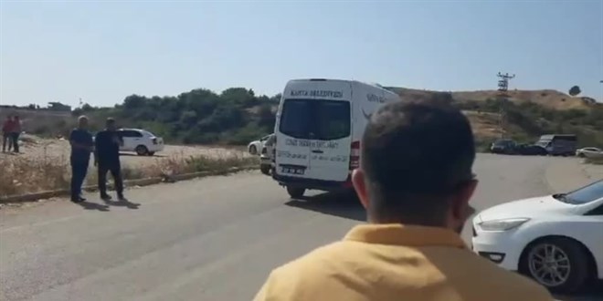 Adıyaman'da şarampole devrilen araçtaki 2 kişi öldü
