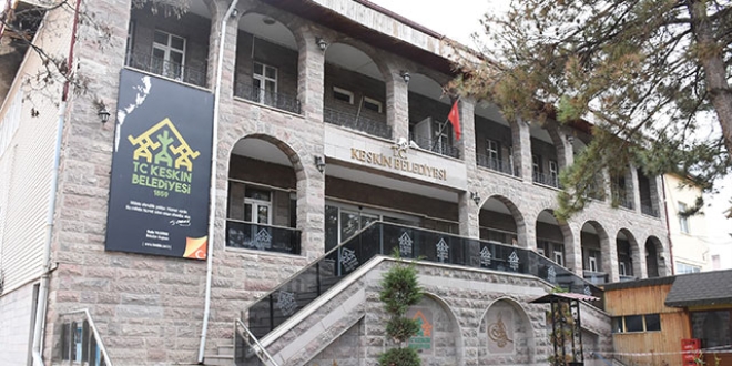 Keskin Belediyesi'nde yolsuzluk iddiası: Eski personel tutuklandı, eski müdür gözaltında