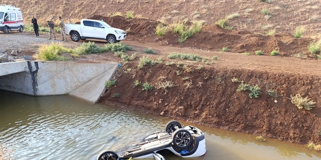 Mardin'de sulama kanalına düşen otomobildeki 3 kişi öldü
