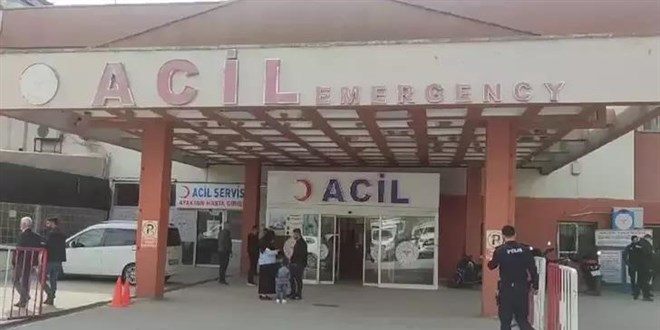 Ağaca sığınan köylülerin üzerine yıldırım düştü; 2 ölü, 5 yaralı