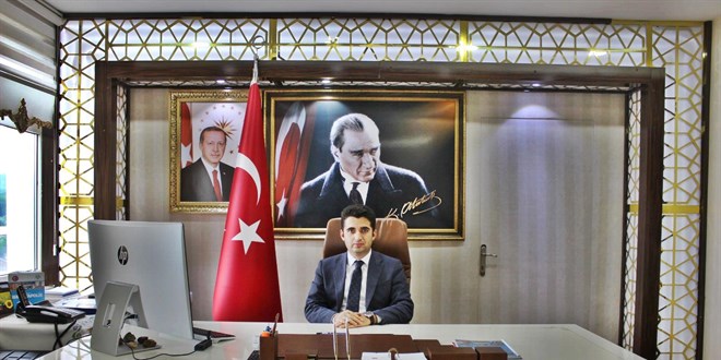İlçe kaymakamı askere gitti