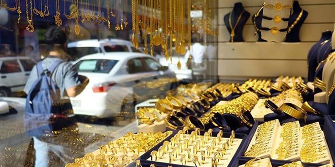 Altın yeni haftaya rekor seviyelerde başladı