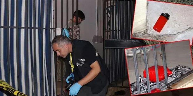Evini yakmaya çalıştı; eşi ve çocukları da içerideydi