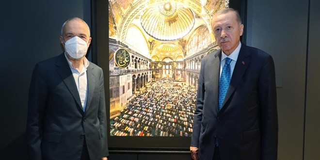 Cumhurbaşkanı Erdoğan 'Ayasofya Fotoğrafları' sergisini ziyaret etti