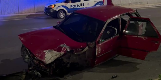Gaziantep'te trafik kazasında 1 kişi öldü, 4 kişi yaralandı