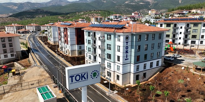 Bakan Kurum'dan deprem konutlarına ilişkin paylaşım