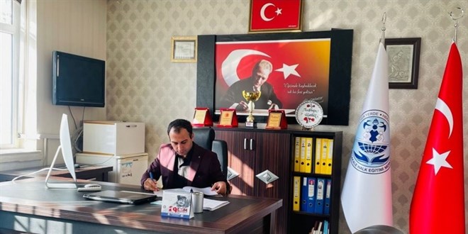 Halk Eğitim Merkezi Müdürü, makam odasında intihar etti
