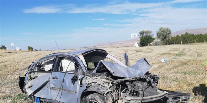 Nevşehir'de devrilen otomobildeki 2 kişi öldü