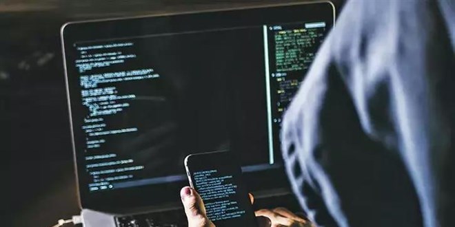 Dijital tehlike! Aileler çocuklarını nasıl korumalı?