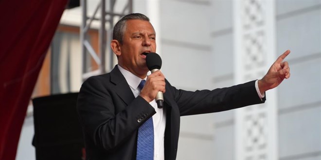 Özel'den, Cumhurbaşkanı Erdoğan'a 'mülteci' çağrısı