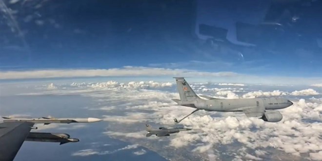 Hava Kuvvetleri'nden Akdeniz'in uluslararası hava sahasında eğitim uçuşu