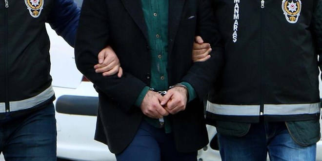 32 yakalama kararı, 5 yıl hapis milyonluk para cezası: Eski karısının evinden çıktı