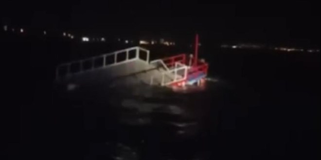 Adana'da balıkçı teknesi battı