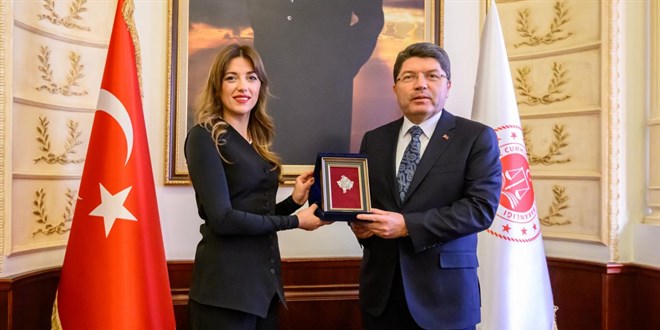 'Beklentimiz, kaçak FETÖ terör örgütü üyelerinin ülkemize iadelerinin sağlanması'