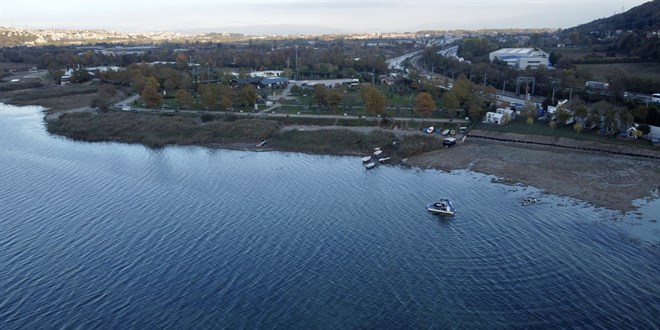 Sapanca Gölü'nde su miktarı son 5 yılın en düşük seviyesinde