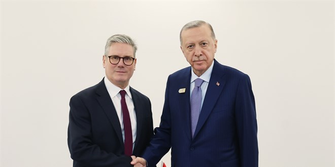Erdoğan, İngiltere Başbakanı Starmer'i kabul etti