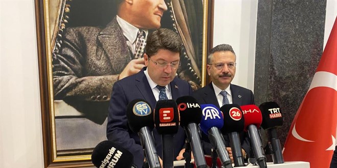 Bakan Tunç'tan İBB ve ABB'ye konser incelemesi açıklaması