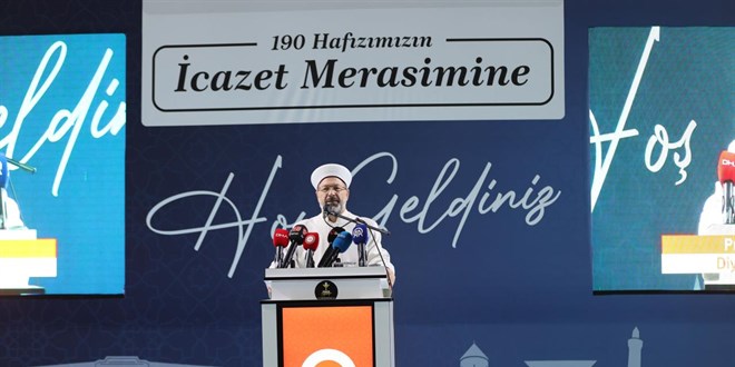 Diyanet İşleri Başkanı: Kudüs'te katliam yapılıyor